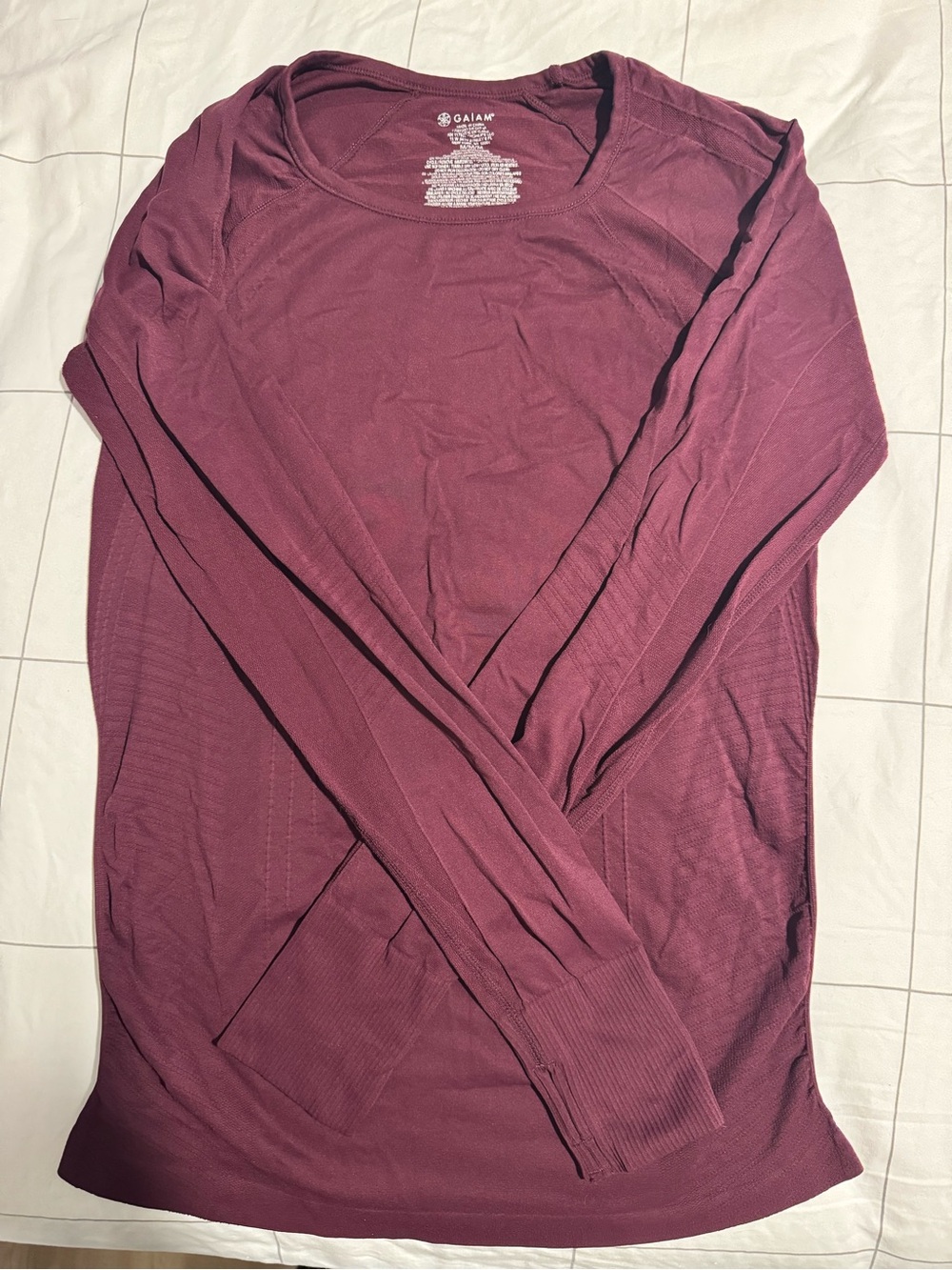 GAIAM Long Sleeve Scoop Neck Top - Plum